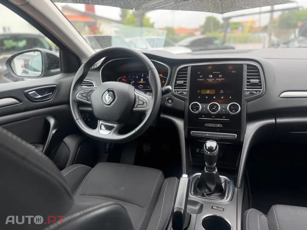 Renault Mégane 1.5 Blue dCi Intens