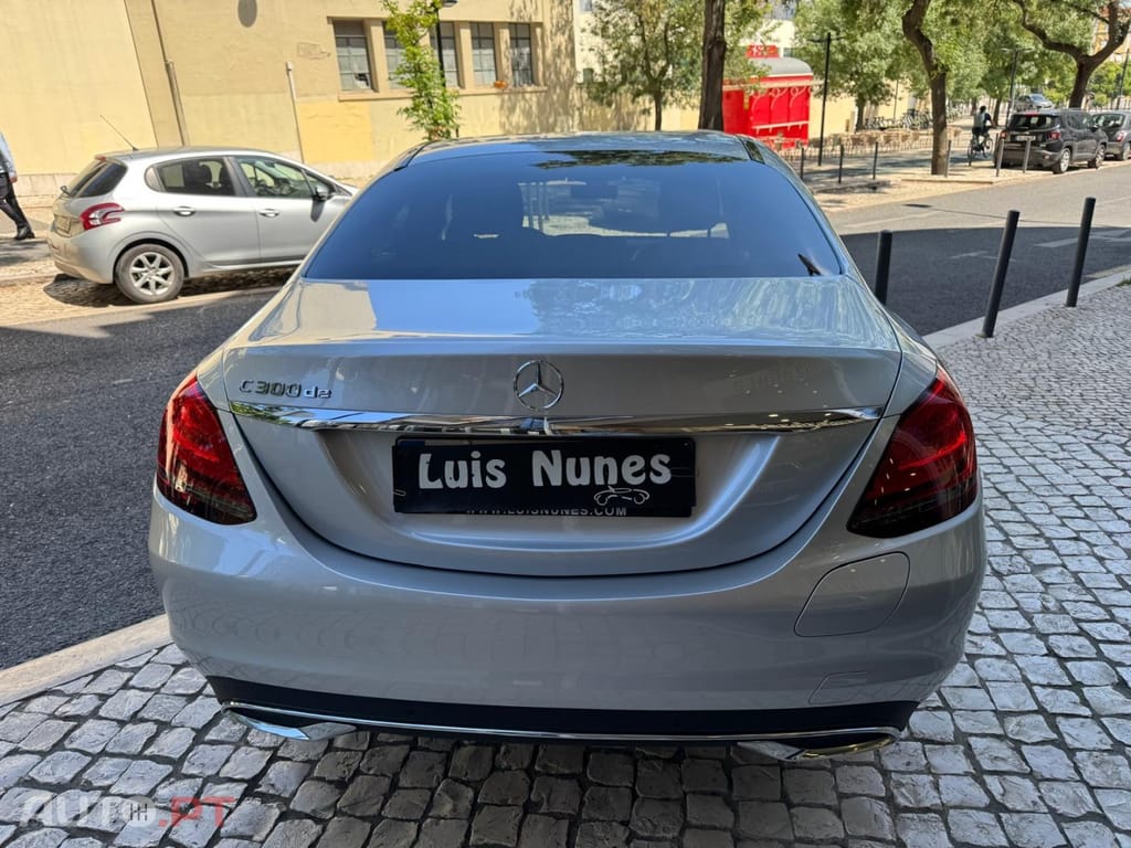 Mercedes-Benz C 300 de Avantgarde