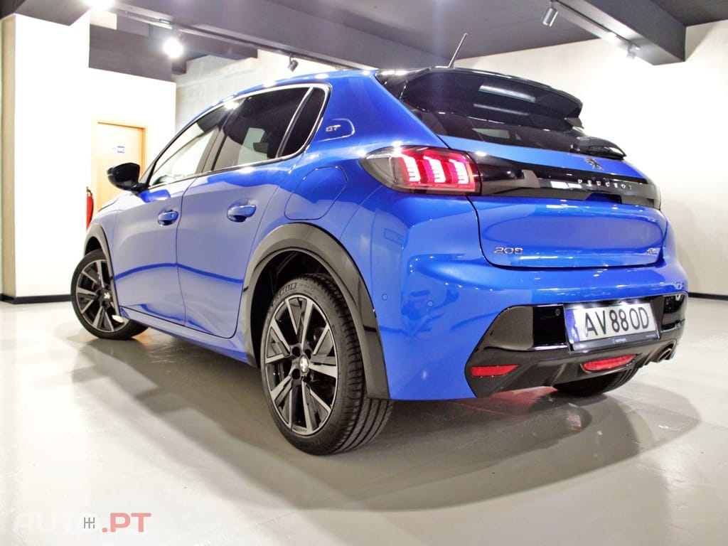 Peugeot 208 1.2 PureTech GT Line