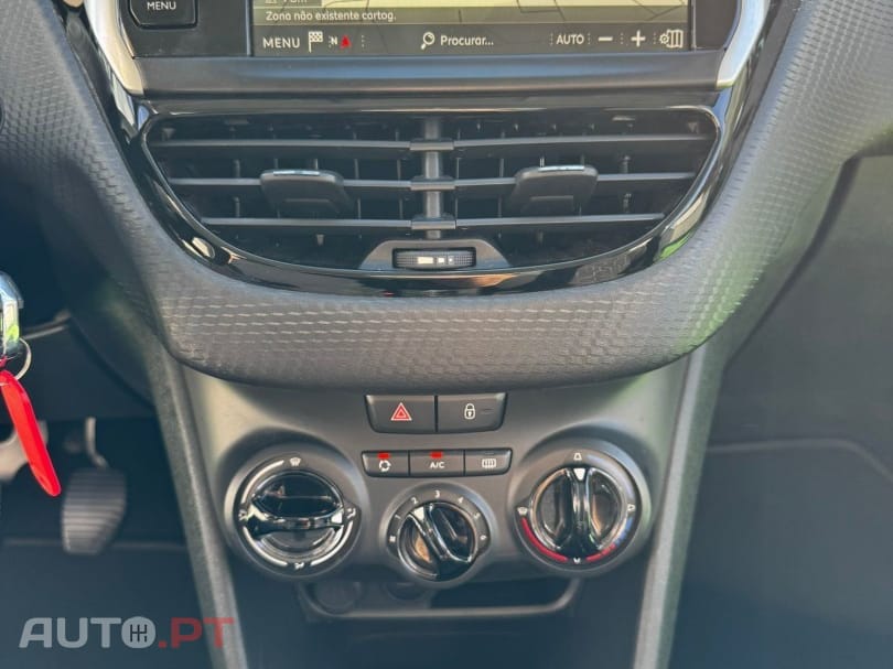 Peugeot 2008 1.2 PureTech Style