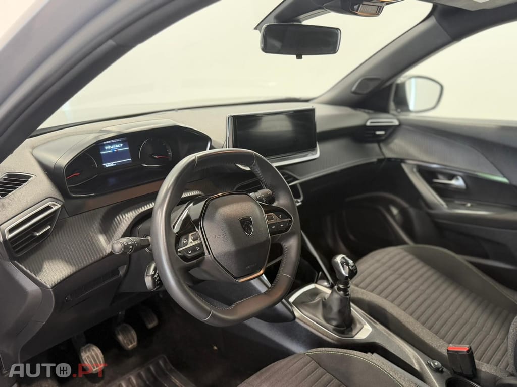 Peugeot 2008 1.2 PureTech Active
