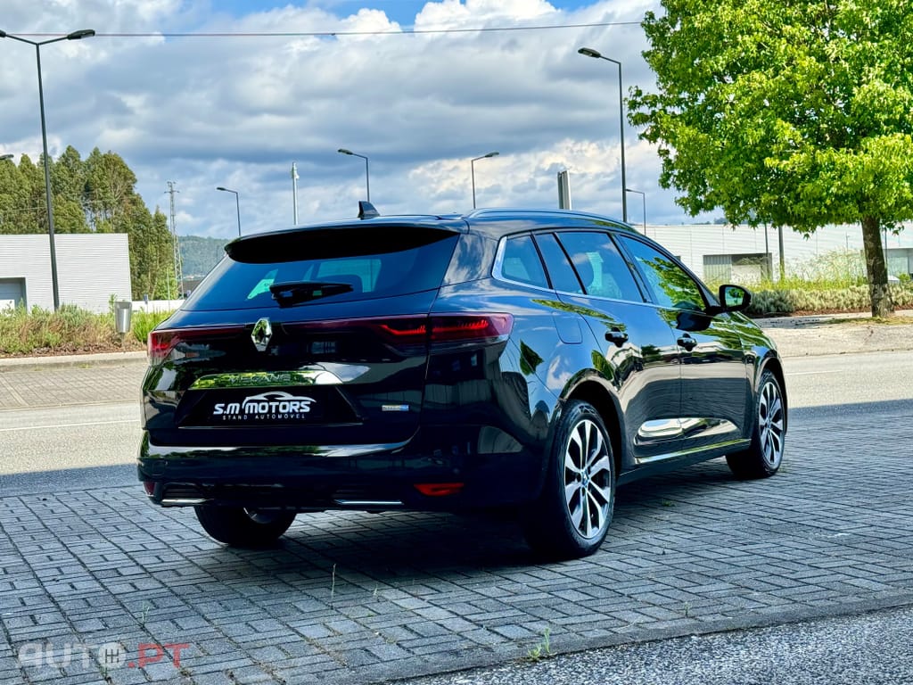 Renault Mégane Sport Tourer 1.6 E-Tech Plug-In Intens