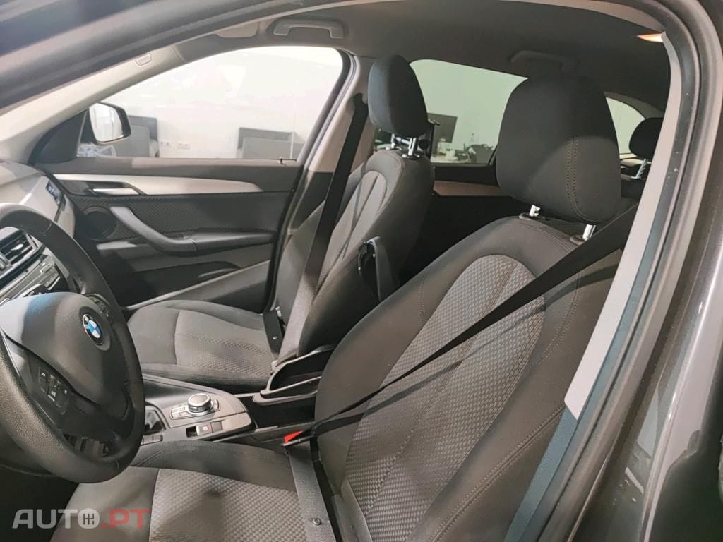BMW X1 16 d sDrive Pack Essence Auto