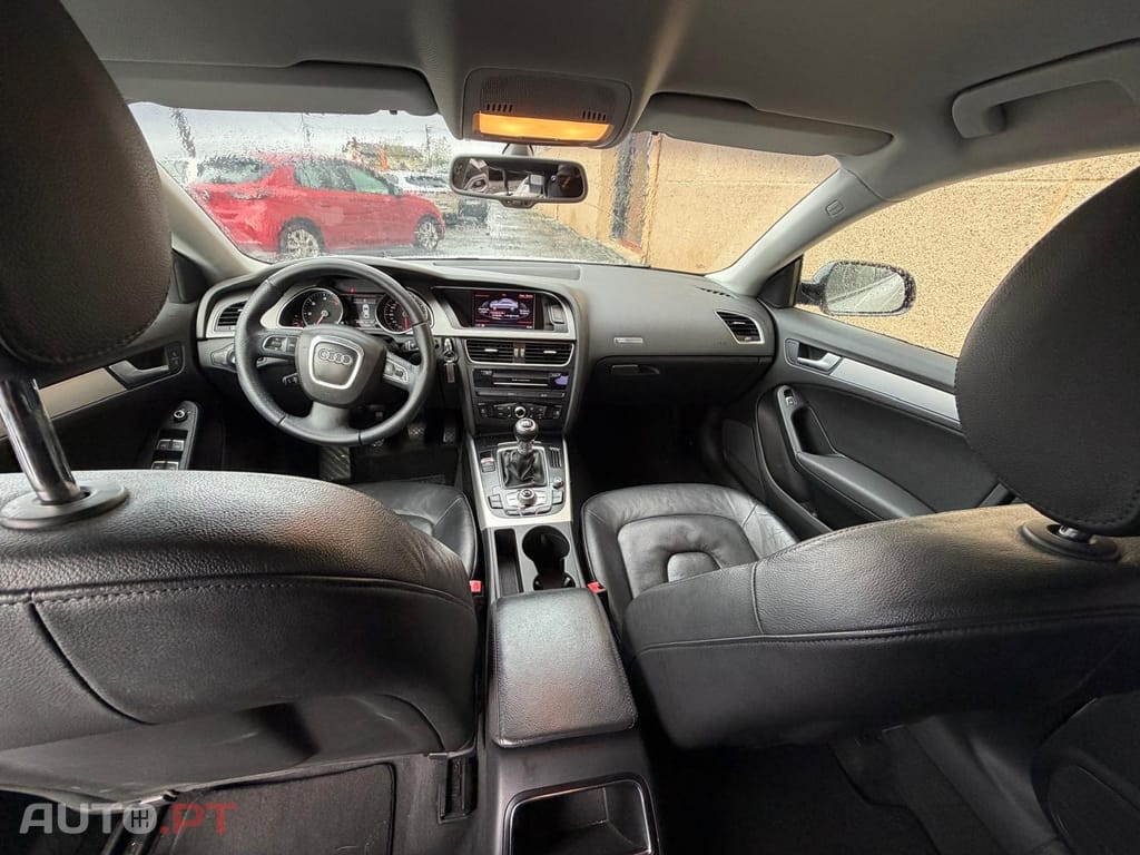 Audi A5 2.0 TDi Business Line S-line