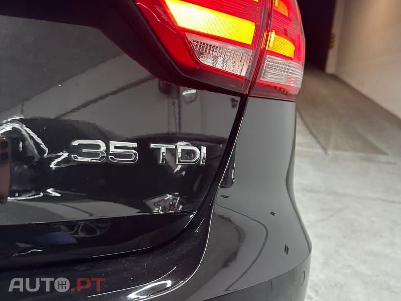 Audi A4 Avant 35 TDI S tronic