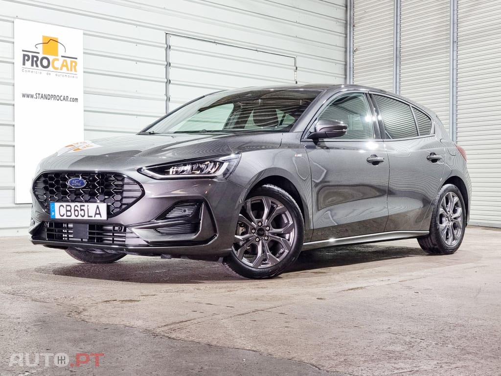 Ford Focus 1.0 EcoBoost MHEV ST-Line