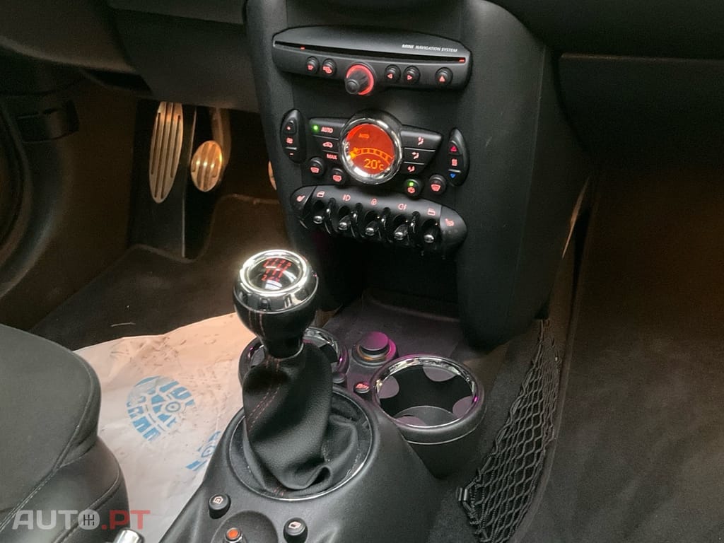 MINI Cooper John Cooper Works