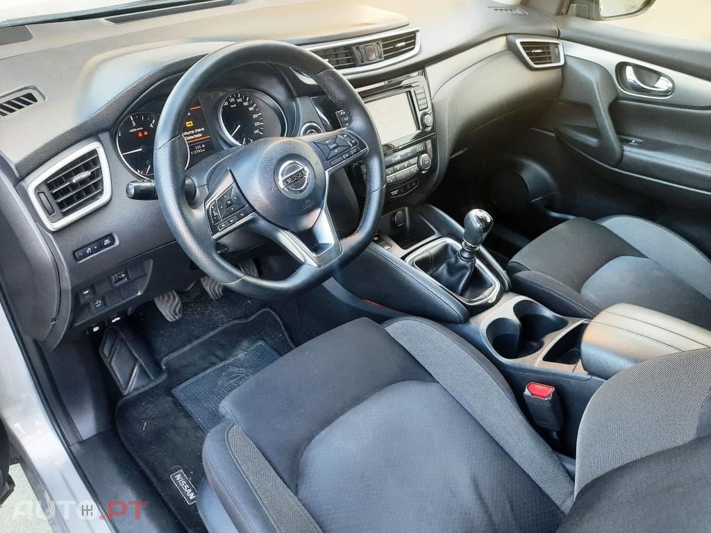 Nissan Qashqai N-Connecta 110cv / 168€ mês