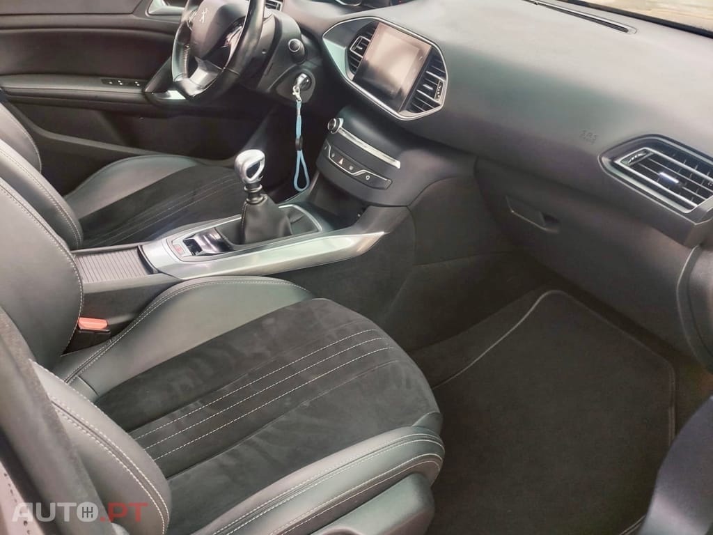 Peugeot 308 SW 1.5 BlueHDi Allure