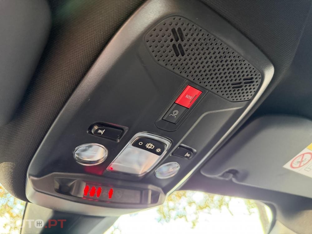 Peugeot 2008 1.2 PureTech Allure Pack