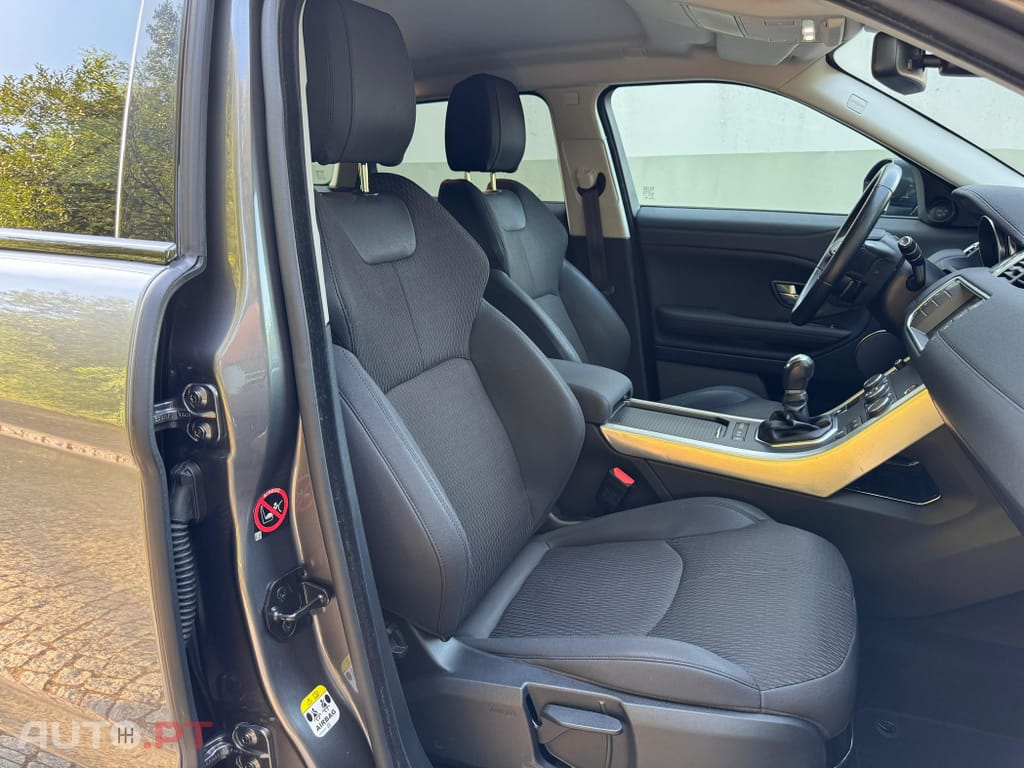 Land Rover Evoque 2.0 TD4 Pure
