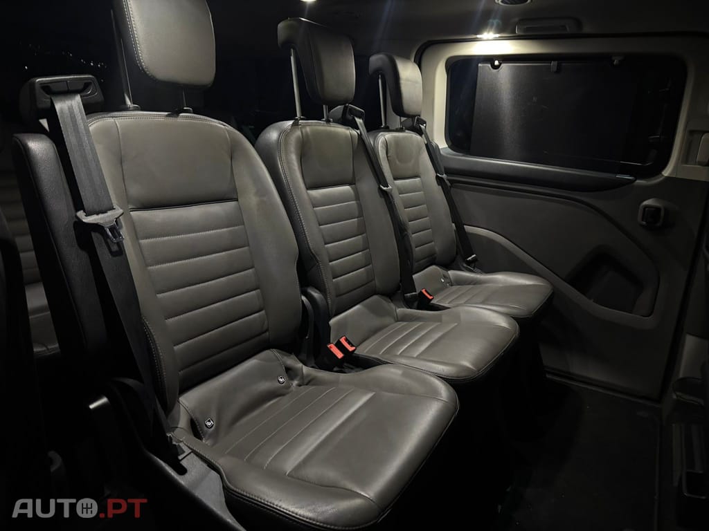 Ford Tourneo 2.0 TDCi Titanium Aut.