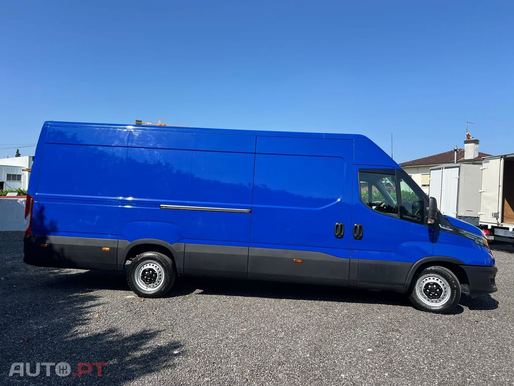 Iveco Daily 2.3 35C16 3000 CD