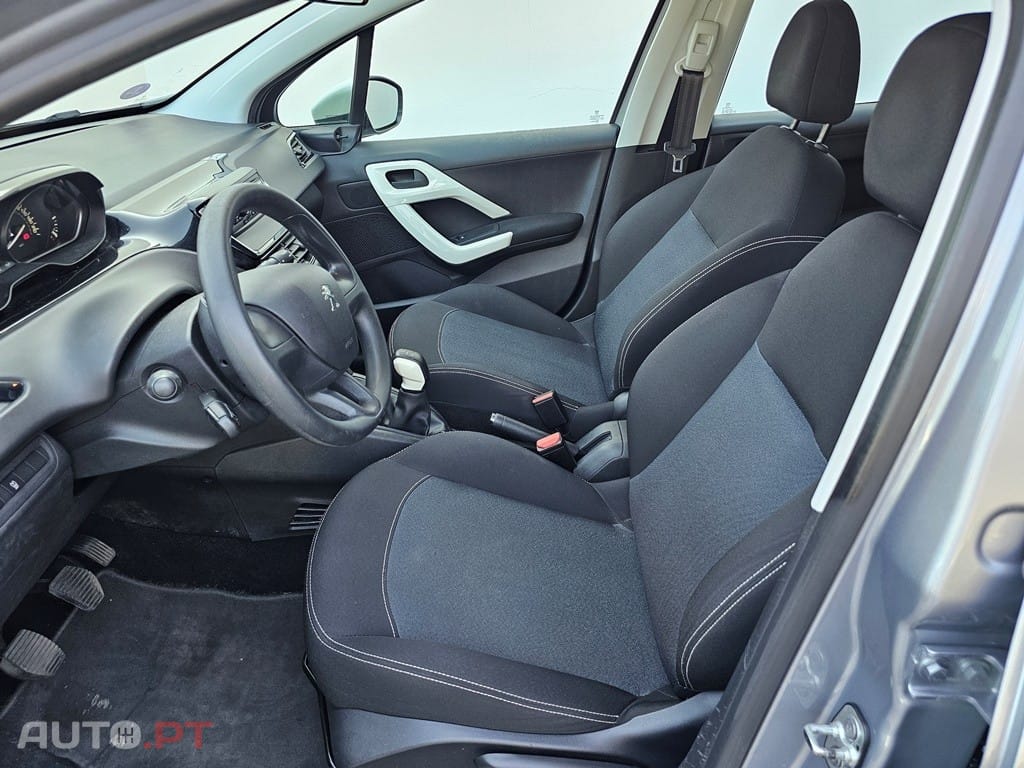 Peugeot 208 PureTech 68 Like