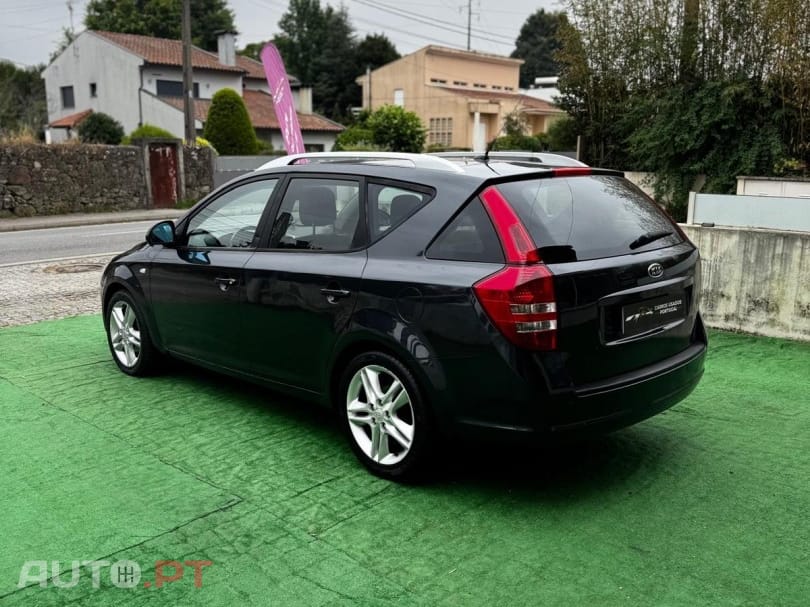 Kia Ceed SW 1.6 CRDi EX