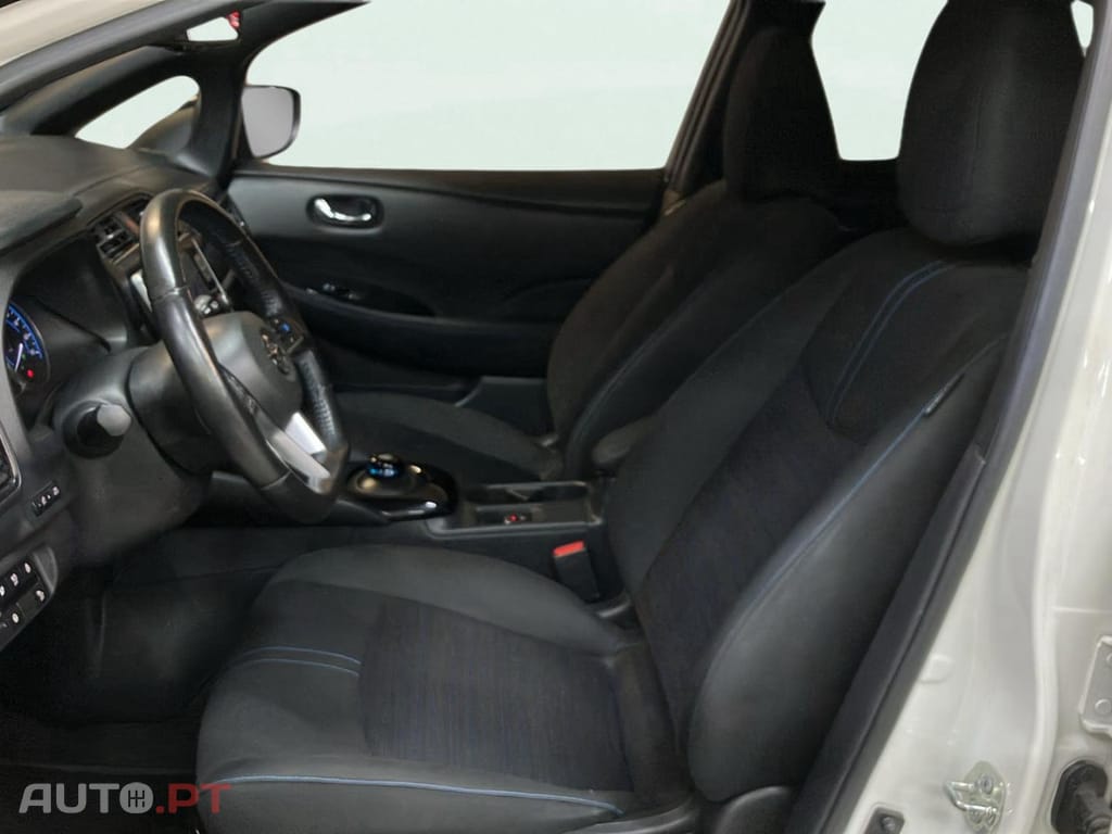 Nissan Leaf N-Connecta
