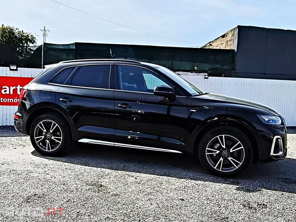 Audi Q5 50 TFSIe quattro S tronic S line business