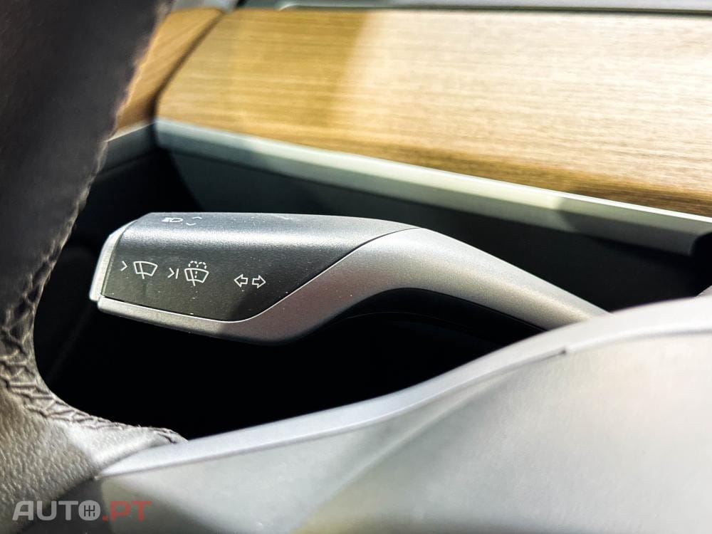 Tesla Model Y Performance Dual Motor AWD