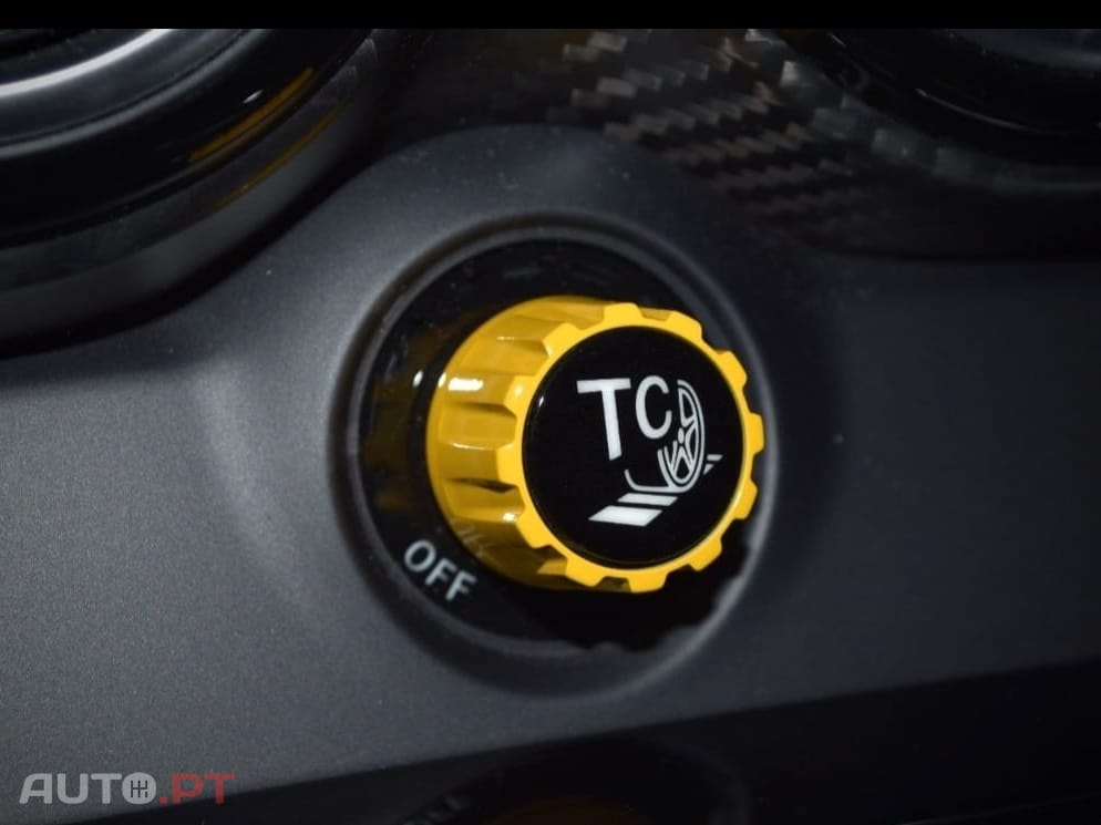 Mercedes-Benz AMG GT R