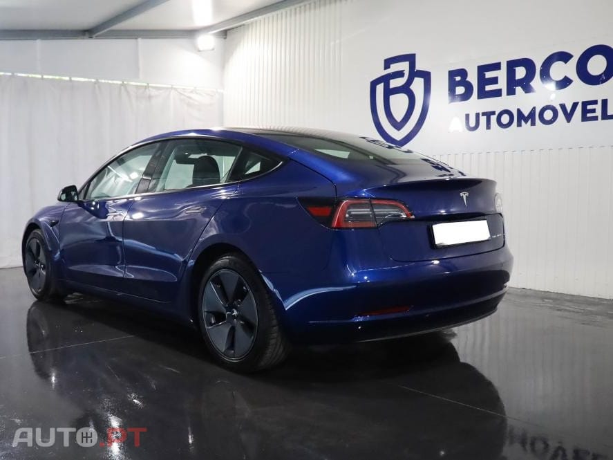 Tesla Model 3 Long Range AWD Dual Motor