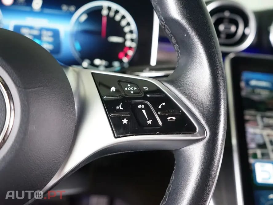 Mercedes-Benz C 300 e T 9G-TRONIC AMG Line