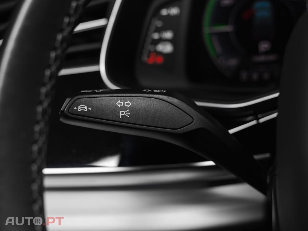 Audi Q7 55 TFSIe quattro S line Tiptronic