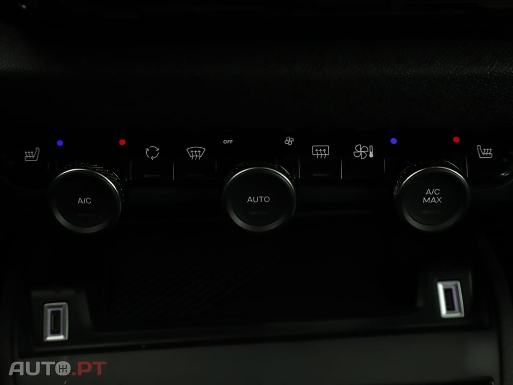 Citroen C4 C4 1.2 PureTech Plus EAT8