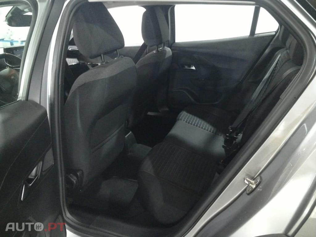 Peugeot 2008 1.5 BlueHDi Active Pack