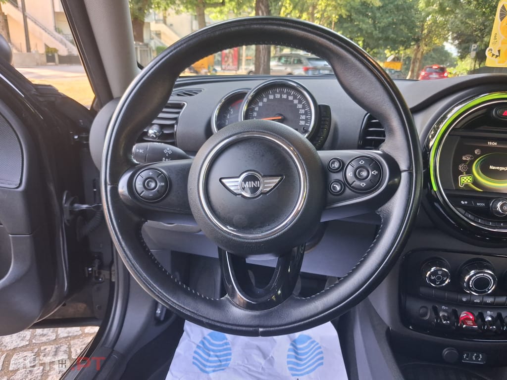 MINI Clubman One D