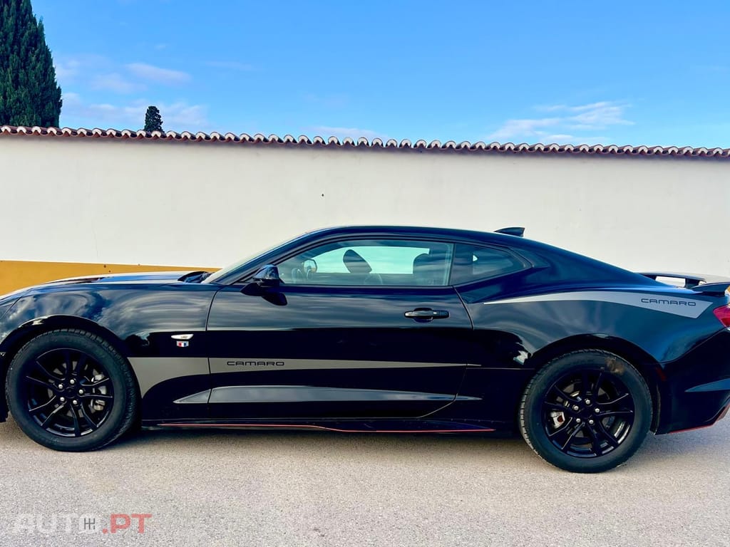 Chevrolet Camaro Coupe