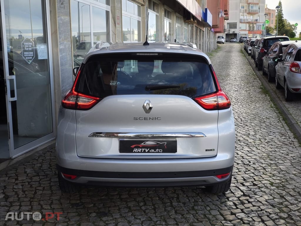 Renault Grand Scénic dCi 110 FAP EDC Dynamique