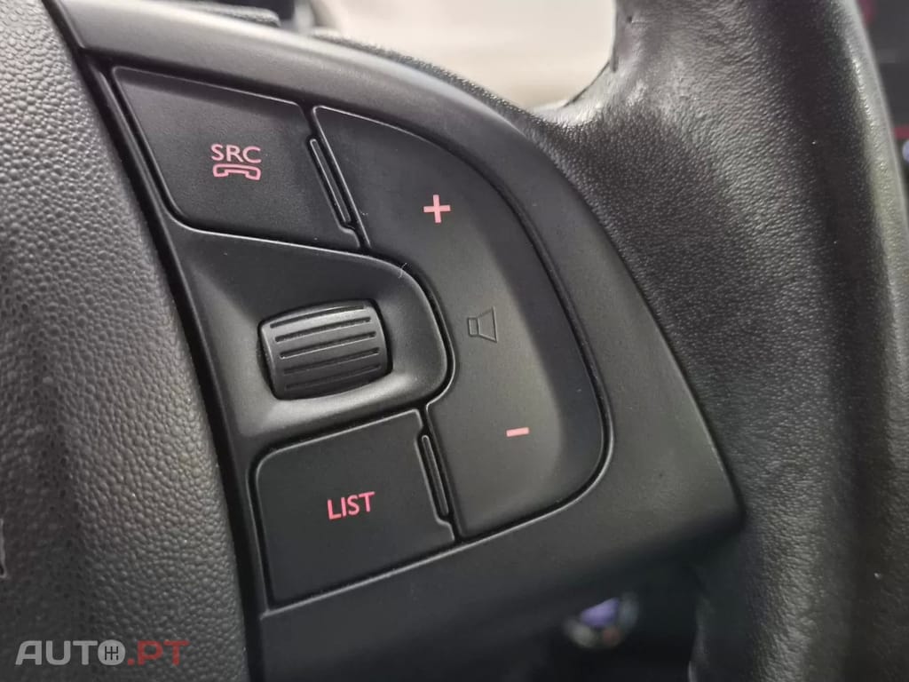Citroen C4 Cactus 1.5 BlueHDi Shine Pack