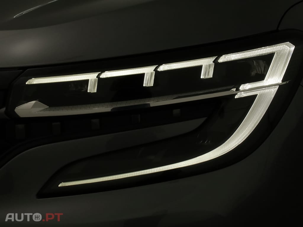 Renault Austral Austral 1.3 Mild Hybrid Techno Esprit Alpine Auto