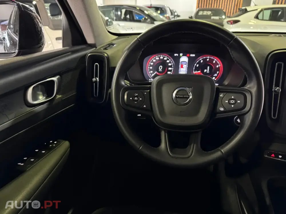 Volvo XC40 1.5 T2 Core Auto