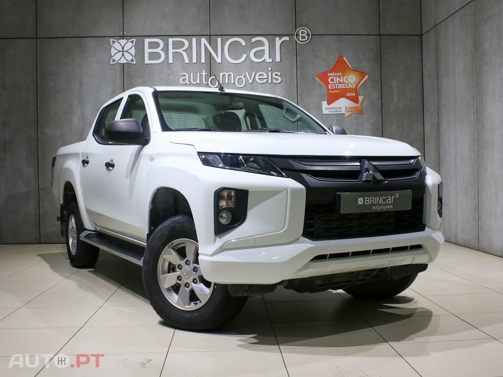 Mitsubishi L200 2.3 DI-D CD Invite 4WD