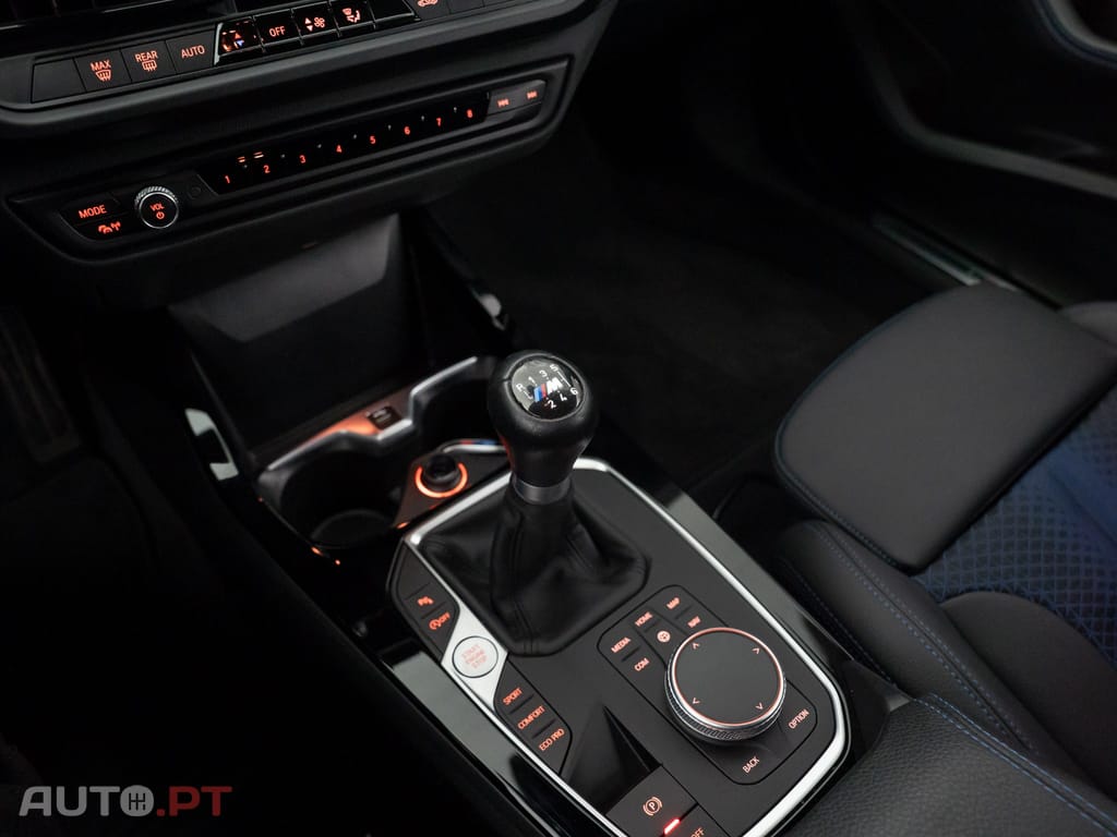 BMW 116 d Pack Desportivo M