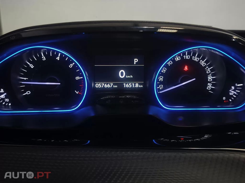 Peugeot 2008 PureTech 110 Stop&Start EAT6 Allure