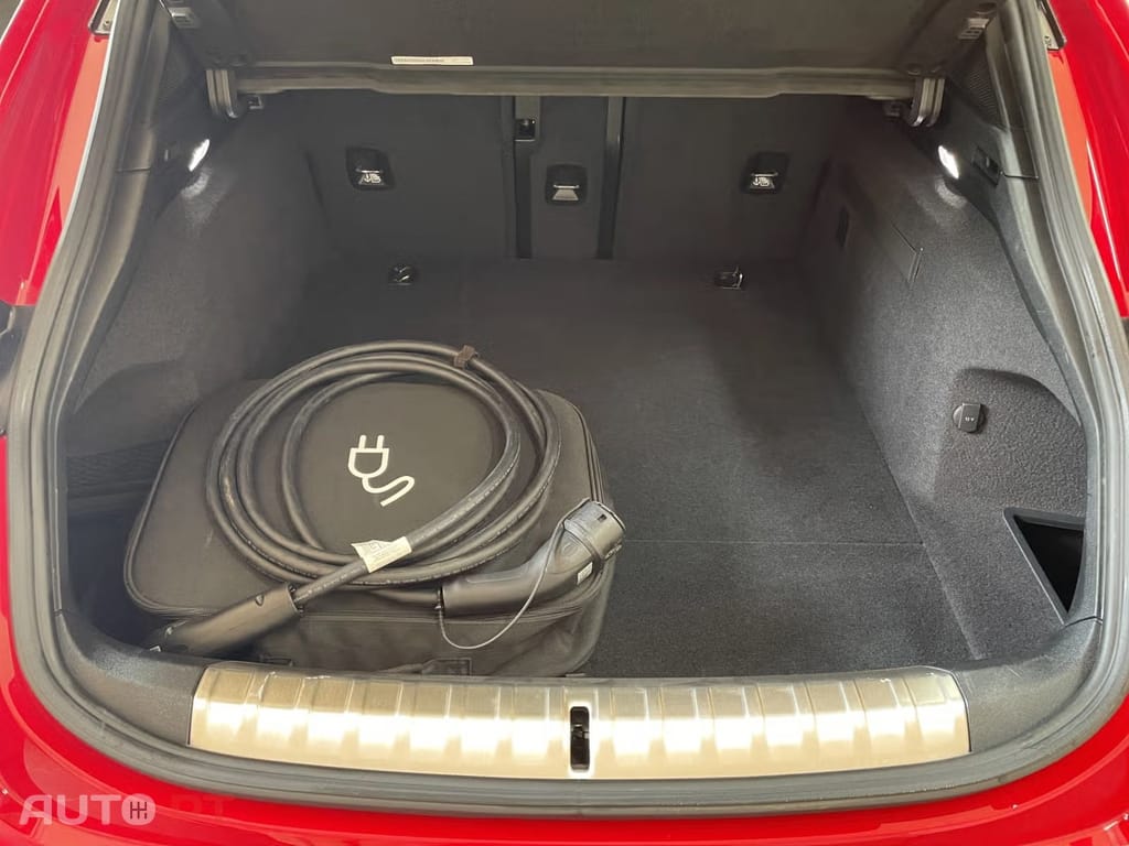 Porsche Taycan GTS I.V.A DEDUTIVEL