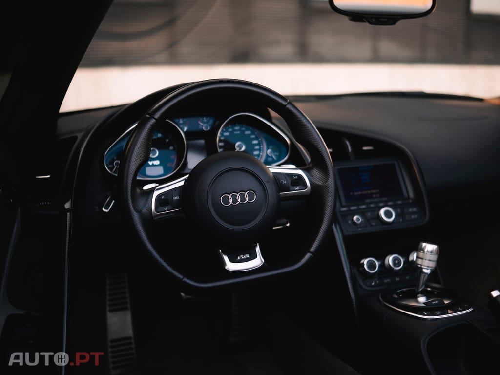 Audi R8 5.2 FSi V10 quattro R tronic