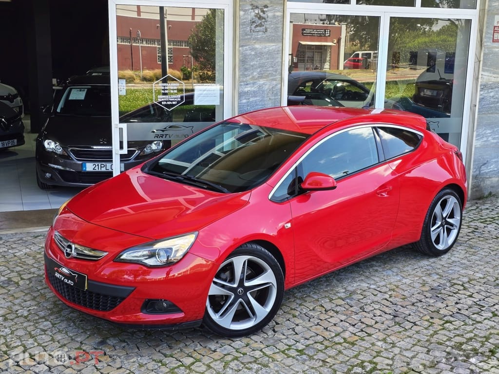 Opel Astra GTC 1.7 CDTi S/S J19