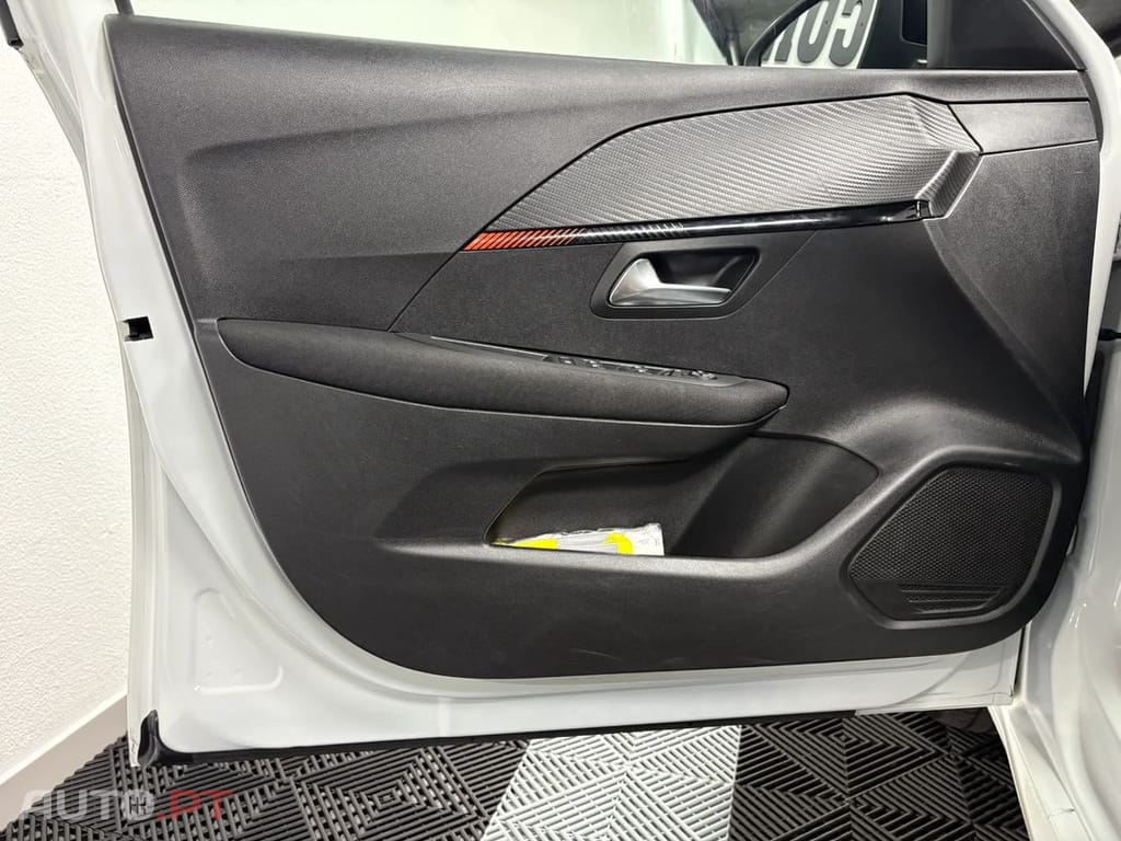Peugeot 208 PureTech 75 Active