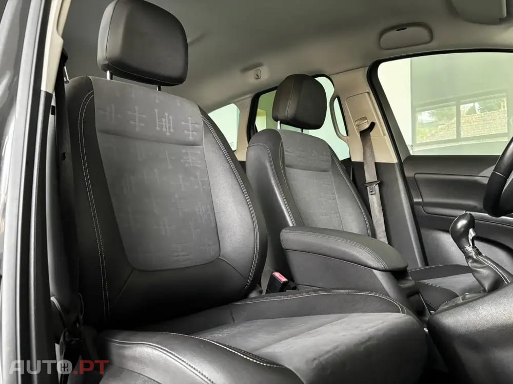 Opel Meriva 1.3 CDTi Design Edition S/S J16