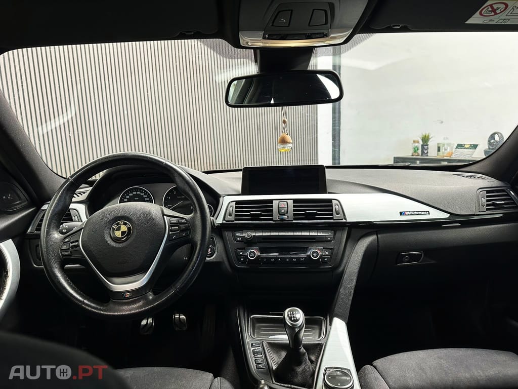 BMW 320 BMW 320 d Efficient Dynamic Edition Sport Line