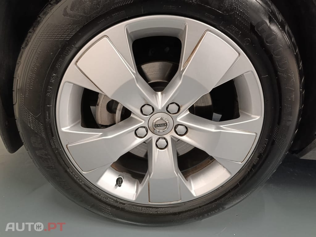 Volvo XC40 1.5 T2 Momentum Aut.