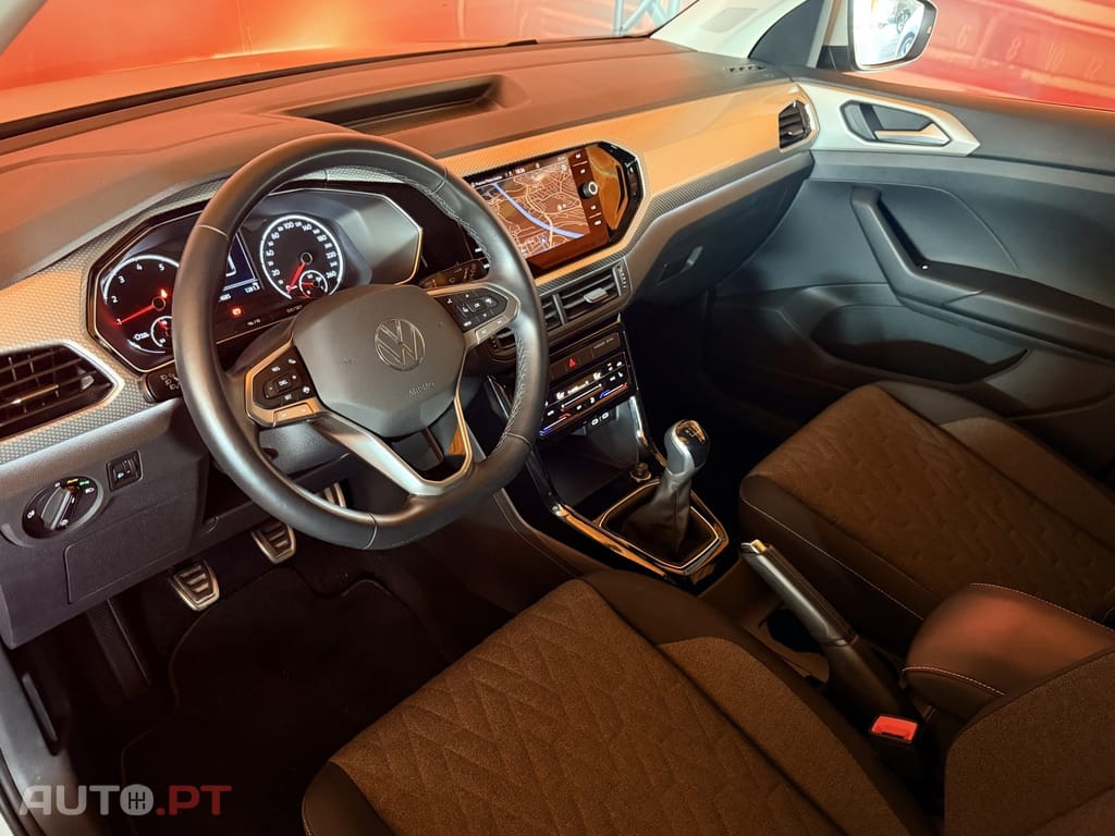 Volkswagen T-Cross 1.0 TSI Urban