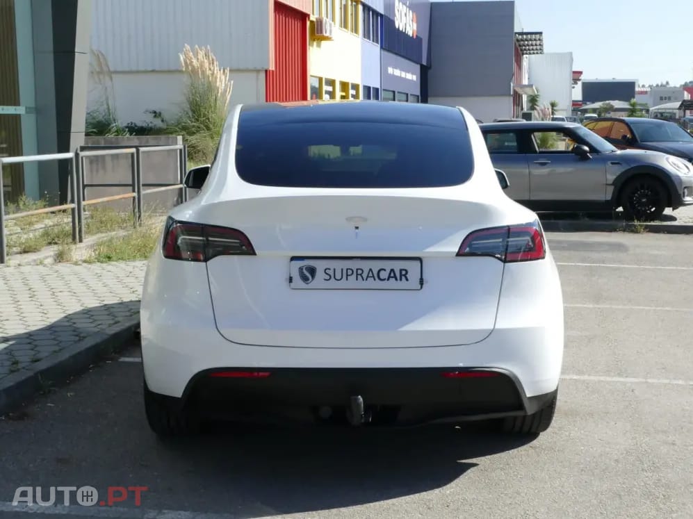 Tesla Model Y Tração Traseira