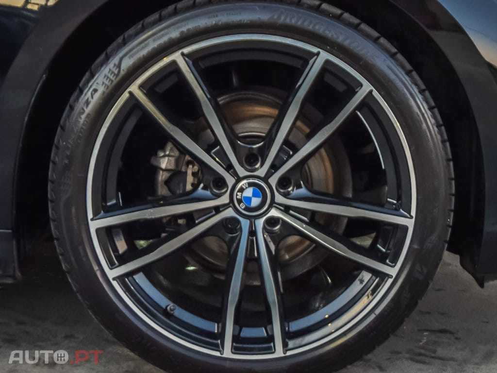 BMW 318 d Touring Advantage