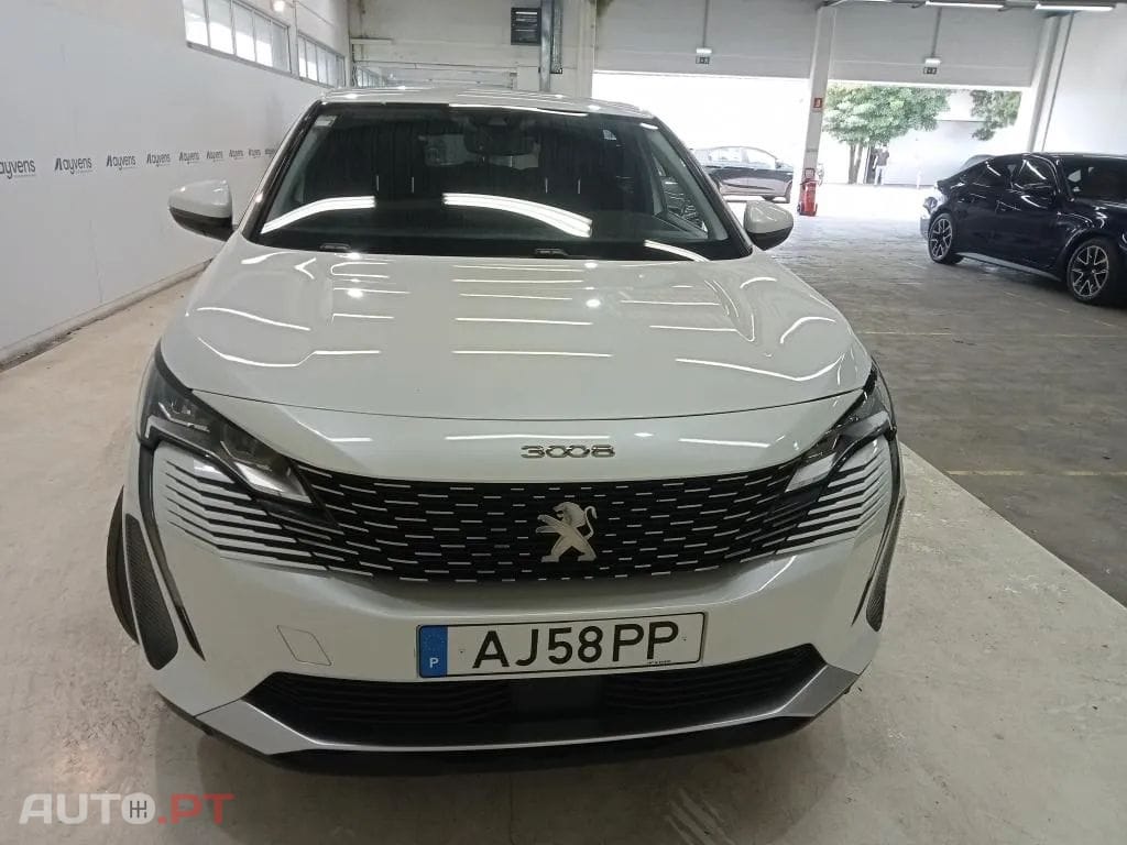 Peugeot 3008 1.6 Hybrid Allure e-EAT8