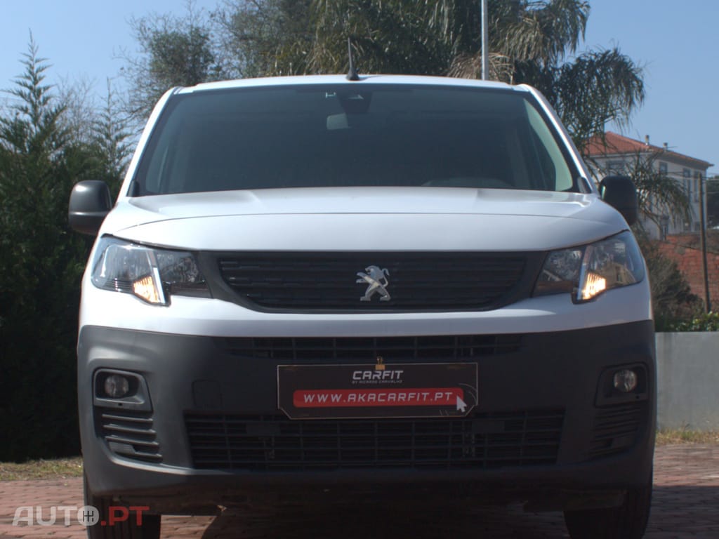 Peugeot Partner 1.5 BlueHDi Asphalt Standard