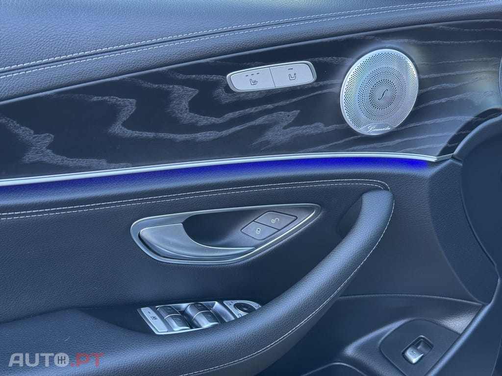Mercedes-Benz E 300 de AMG Line